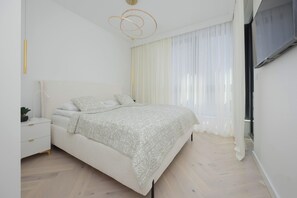 อพาร์ทเมนท์, 1 ห้องนอน, ระเบียง | 1 ห้องนอน, ตกแต่งพิเศษโดยเฉพาะ, พื้นที่ทำงานแบบใช้แล็ปท็อป