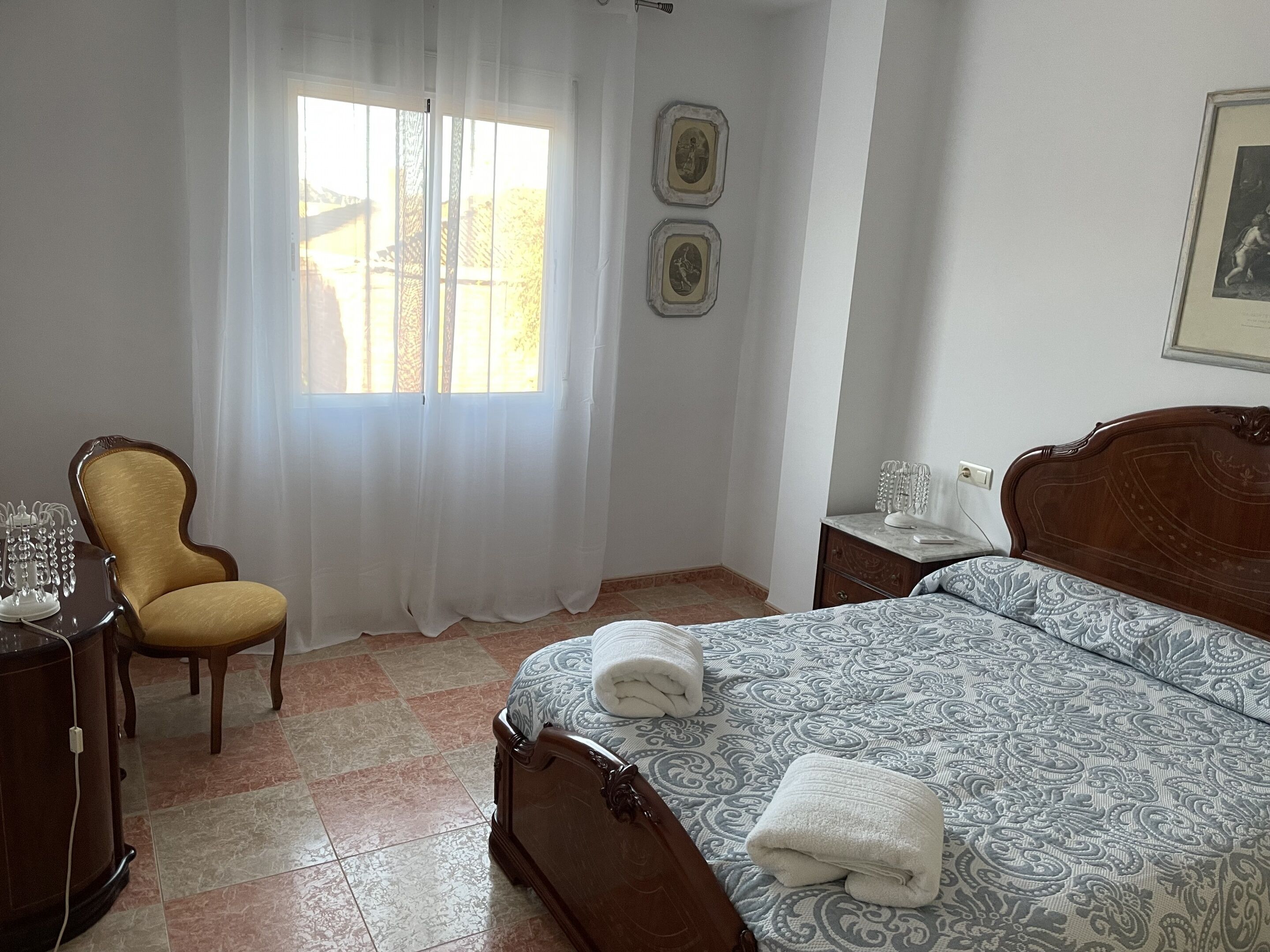 3 bedrooms, WiFi, bed sheets