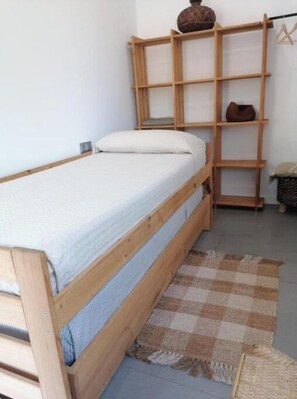 2 habitaciones, escritorio, wifi y ropa de cama