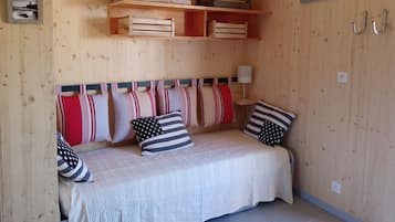 1 bedroom