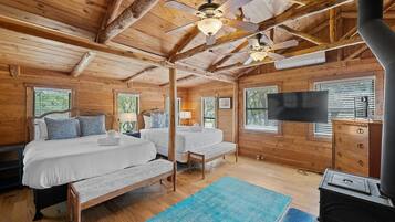 2 bedrooms, free WiFi, bed sheets