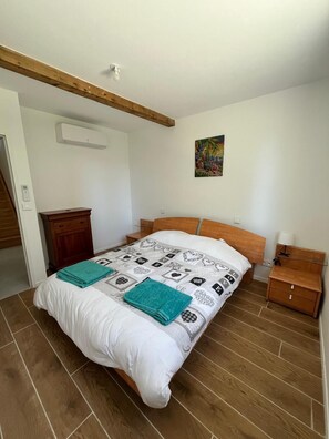 6 habitaciones, cuna de viaje, wifi gratis y ropa de cama 
