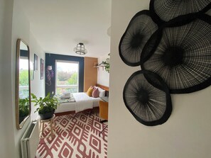 Strykejern/-brett, wi-fi og sengetøy