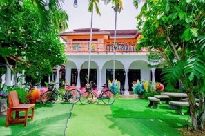 Courtyard - Karnie Cheer Pool Villa & Resort Pattaya (Sattahip)
