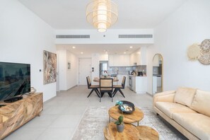 TV - Rahal 904 · Desertique unique stay in front of Burj Al Arab (Jumeirah)