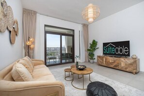 TV - Rahal 904 · Desertique unique stay in front of Burj Al Arab (Jumeirah)