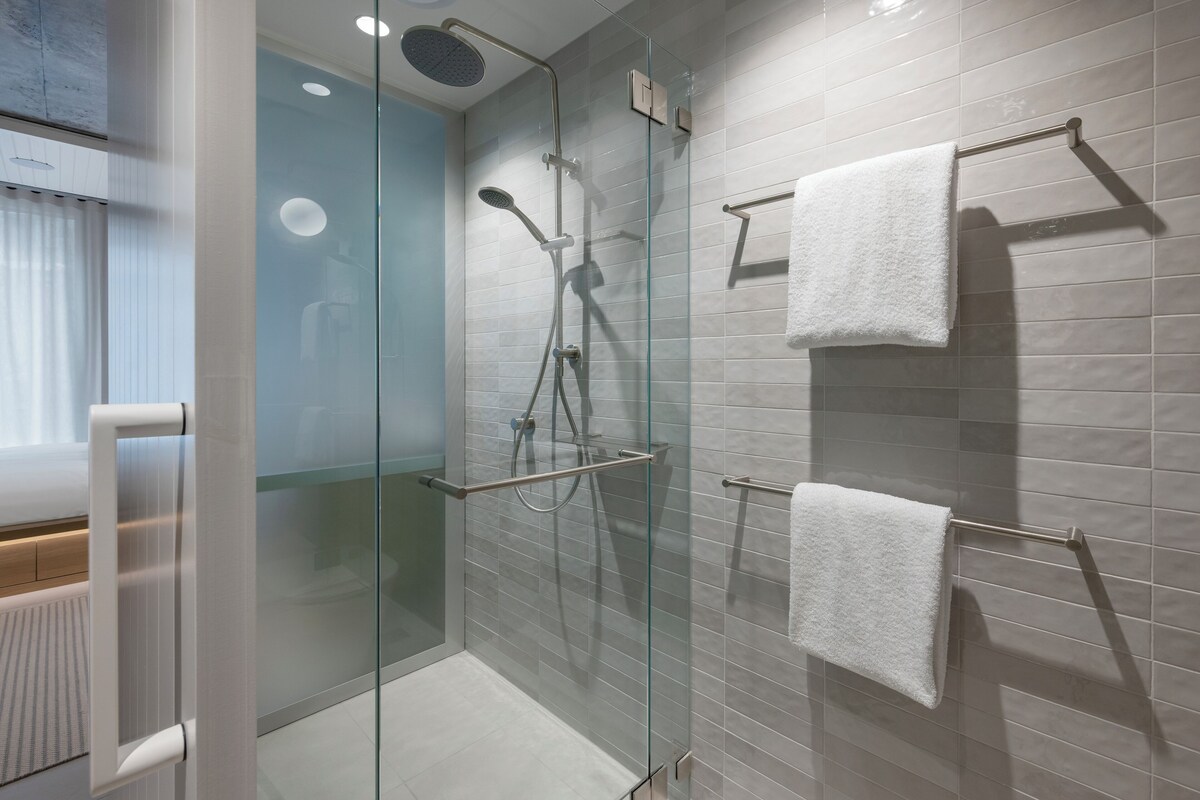 lyf Bondi Junction Sydney