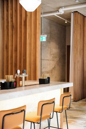 Breakfast, lunch, dinner and brunch served - lyf Bondi Junction Sydney (Bondi Junction)