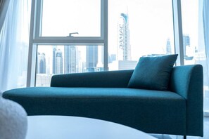 Interior - The Pad 1109 - Business Bay · Cosmopolitan Apartment with Burj Khalifa View (Dubai)