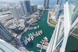Marina - Stella Maris 3703 · Urban tropic 3 bedroom apartment with full seaview (Dubai Marina)
