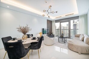 Interior - Stylish 2Bedroom w infinity pool on the 64th floor (Dubai)