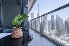 Property grounds - Stylish 2Bedroom w infinity pool on the 64th floor (Dubai)