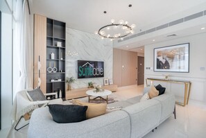 TV - Sunrise Bay with treasure w stunning harbor view (Dubai)