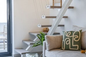 Interior - Relax & Recharge Studio Loft with hanging net (Dubai)