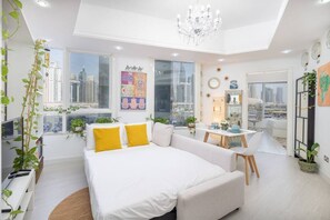 Interior - Cozy Haven with Spiritual Charm in JLT (Dubai)