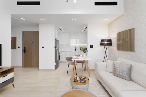 TV - Luxury Living in 1 bedroom apartment in JVC (Dubai)