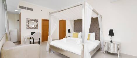 2 bedrooms, desk, iron/ironing board, travel cot