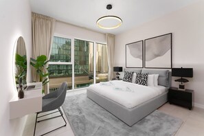 2 chambres, fer et planche à repasser, lit de bébé portatif, Wi-Fi