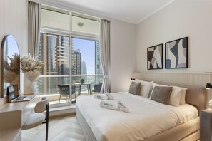 1 bedroom, iron/ironing board, travel cot, WiFi - Marina Seaside Living prime location by the beach (Dubai)