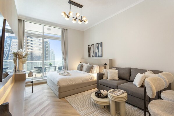 1 bedroom, iron/ironing board, travel crib, WiFi
