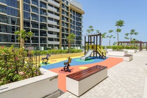 Children’s area - Chic 1BR Apartment in Azizi Riviera, Meydan (Dubai)