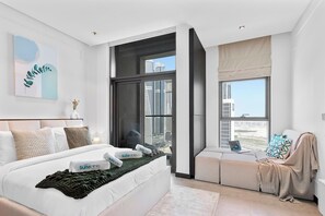 1 slaapkamer, een strijkplank/strijkijzer, reisbedje, wifi