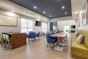 包含每日欧式早餐