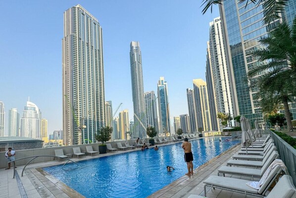 Pool - Luxurious Living in a 2 Bedroom at Forte Downtown (Dubai)
