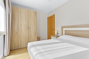 2 soverom og sengetøy