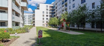 A Unique Apartment for 5 by Renters
