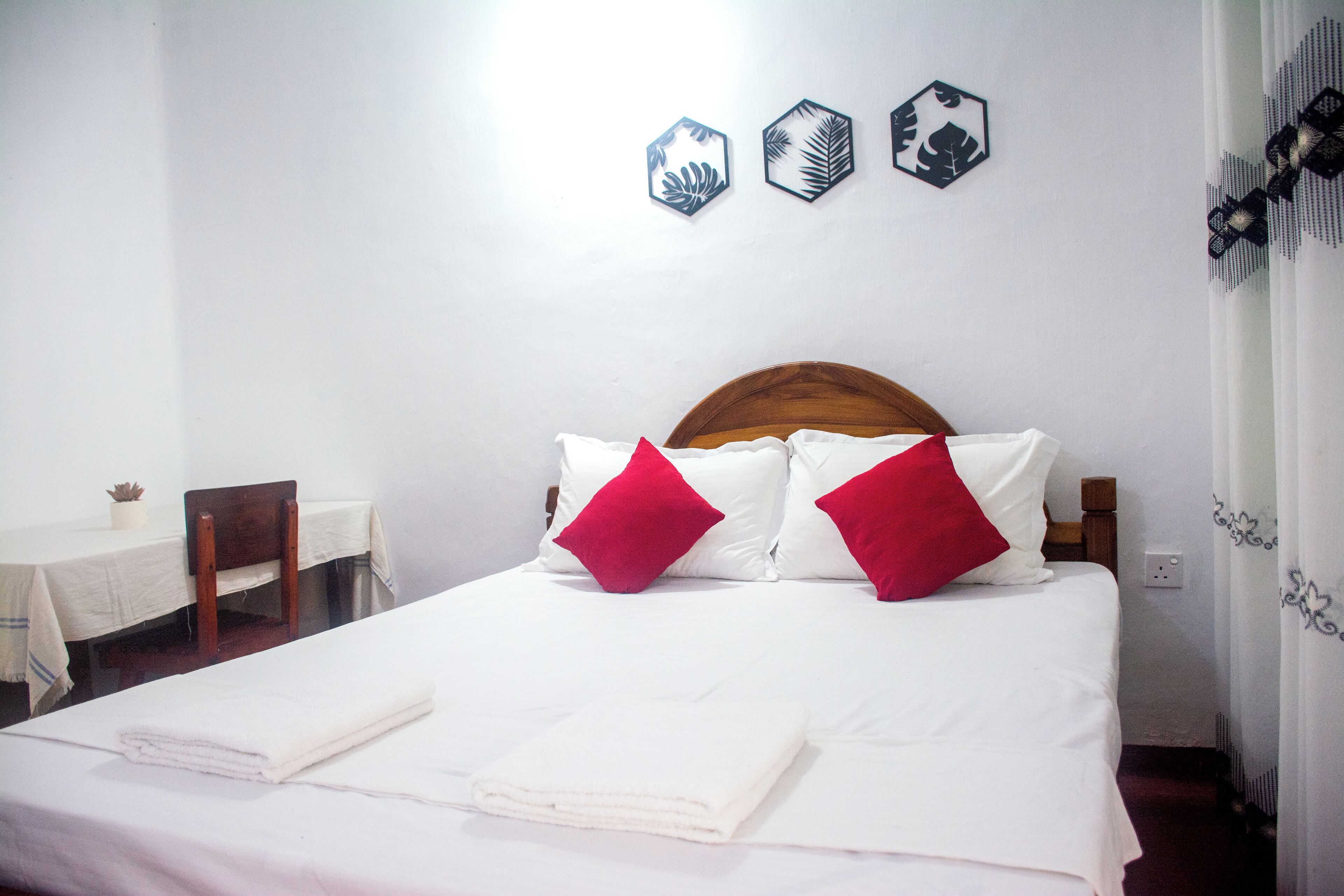 Standard Double Room | Free WiFi