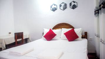 Standard Double Room | Free WiFi