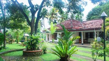 Bagian depan properti