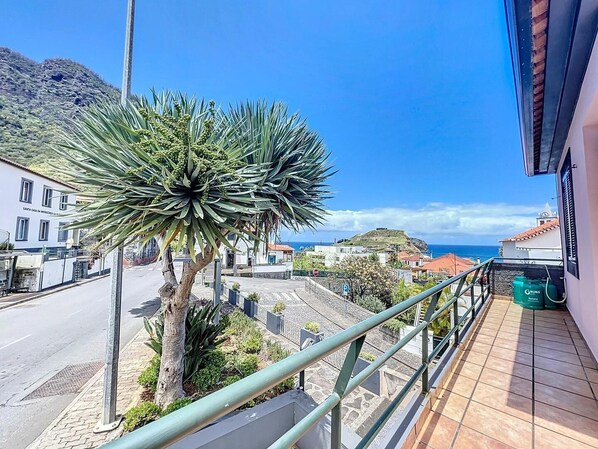 Exterior - Domus Dino (Machico)