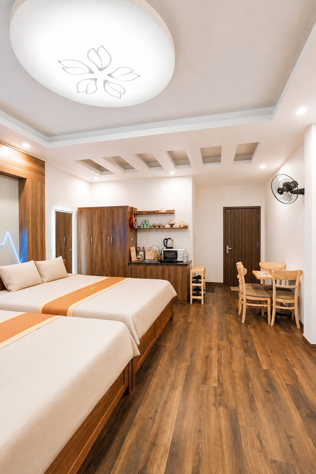 Basic Apartment, Kitchenette, City View
