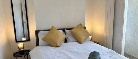 4 sovrum, strykjärn/strykbräda, gratis wi-fi och sängkläder