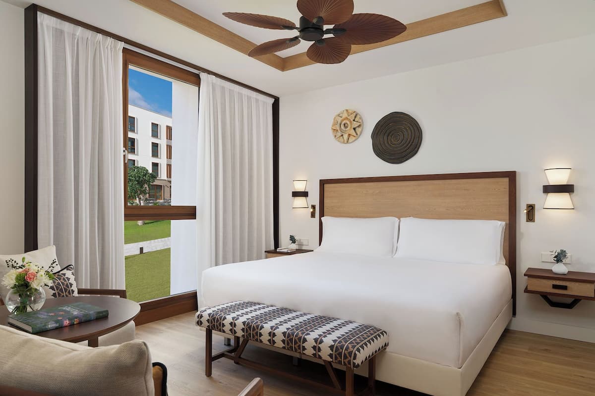 Minibar, in-room safe, desk, blackout curtains