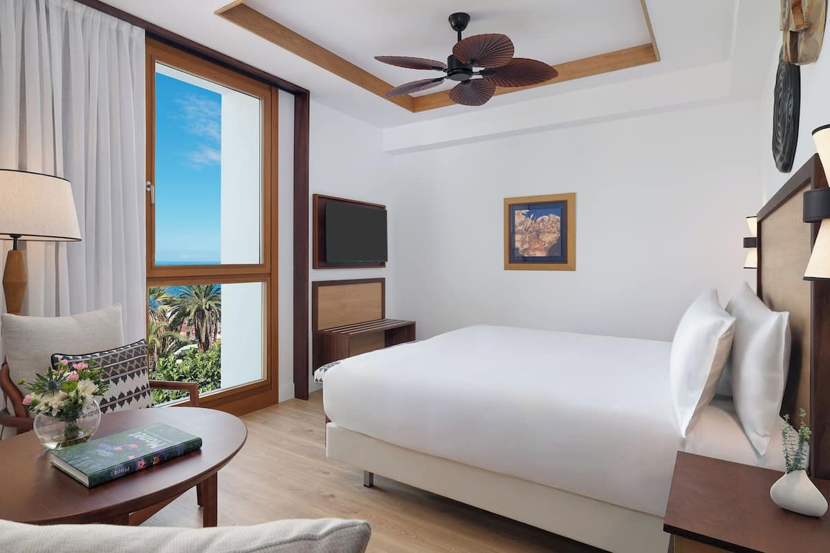 Chambre Double Deluxe, vue océan | Coin séjour