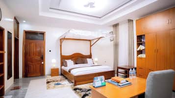 Superior Double Room Single Use | Desk, free WiFi