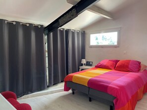 3 dormitorios, tabla de planchar con plancha, wifi y ropa de cama