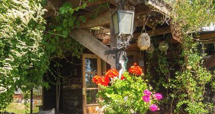 Little Lodge Glamping