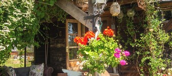 Little Lodge Glamping