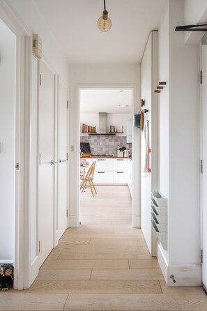 Interior - Brick Lane Family Friendly Home - Zone 1 (London)