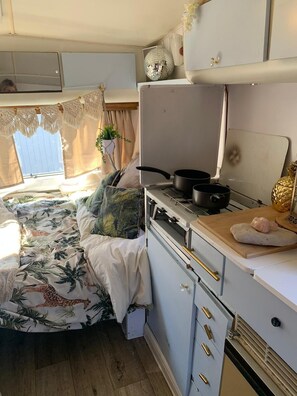 Cabin | Private kitchen