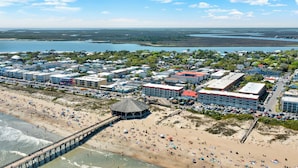 Nær stranden