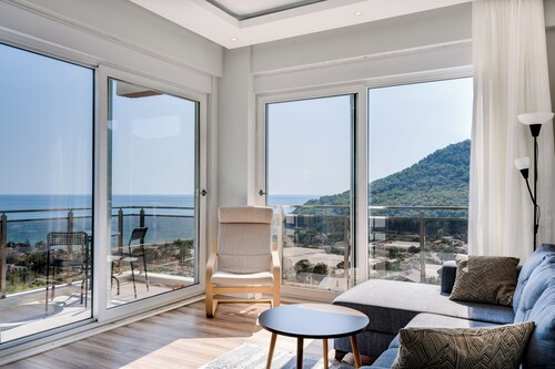 Begonvilla Homes - Breathtaking Views Modern Apartment