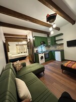 Refrigerador, microondas, horno, placa de cocina