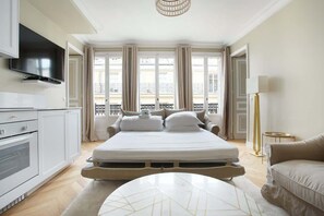 4 soverom, strykejern/-brett, wi-fi og sengetøy