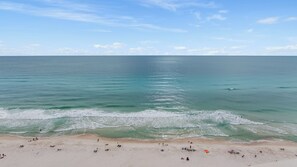 On the beach - Emerald Isle 1709 - Beachfront condo! Front row beach chairs included! (Panama City Beach)