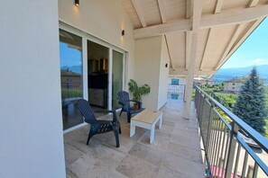 Terrace/patio - La via dei castelli Apartments - Thun (Tassullo)